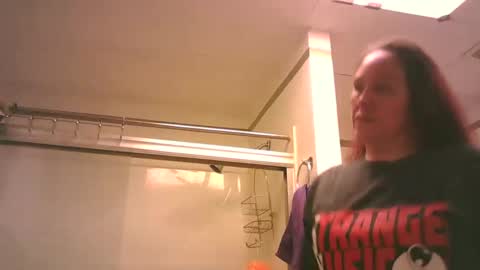 Scarlett online show from March 6, 5:43 pm