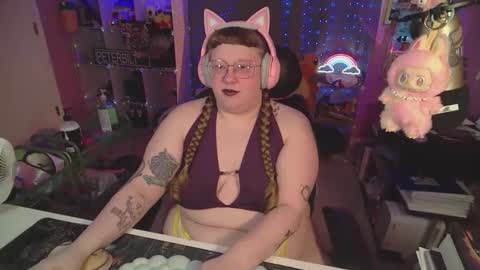 FatVeronica online show from March 25, 2:31 pm