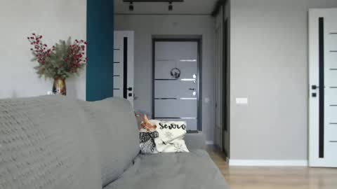 favoriteyour online show from December 24, 8:22 am