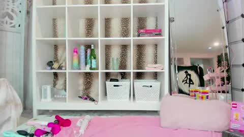 fawnmoonx online show from February 15, 3:20 am