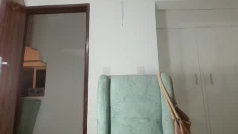 feetlovely507541 online show from March 18, 6:57 pm