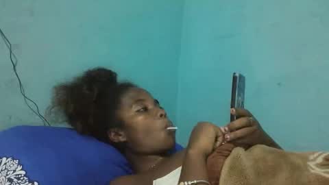 felanaa online show from April 4, 3:00 pm