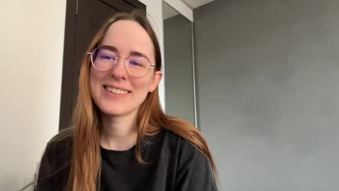 Mary online show from April 16, 7:08 am