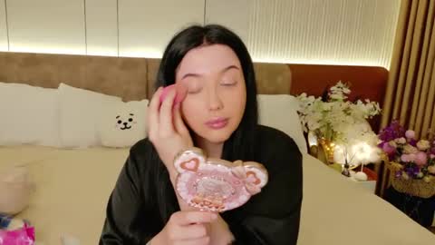 Felicia Herceg online show from January 7, 3:26 pm