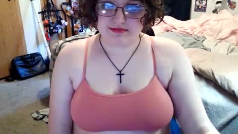 femcelsam online show from June 5, 4:46 pm