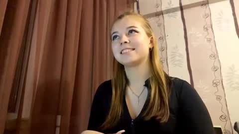 Snapshot of fernandamathson chatting on October 18, 4:32 pm fernandamathson online show from October 18, 4:32 pm