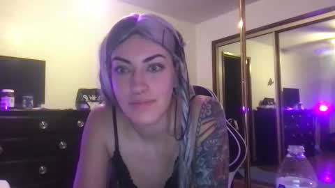 fgsammie online show from November 15, 12:55 am