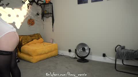 Cassie Ventura online show from October 19, 2:35 am