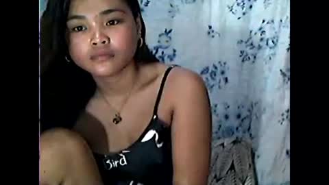 filipinagirl_18 online show from May 4, 12:36 am