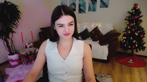Snapshot of finalaccord chatting on January 11, 12:29 pm Amanda online show from January 11, 12:29 pm
