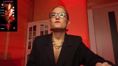 Lady online show from November 26, 9:16 pm