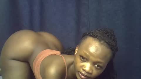 fine_ass24 online show from April 5, 10:31 pm