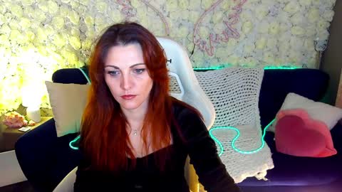 firefoxxxxy online show from April 11, 6:08 am