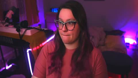 Lio Roxy online show from April 11, 3:01 am