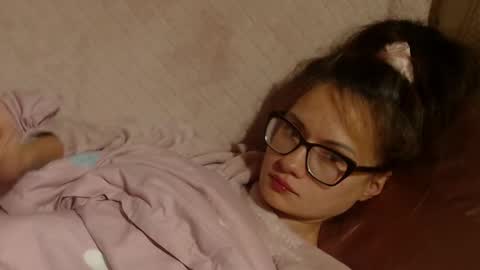 say meow and send tip  online show from October 23, 8:26 pm