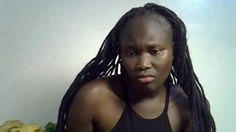 flowerdiva002 online show from December 18, 7:29 pm