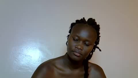 flowerdiva002 online show from November 26, 1:01 pm