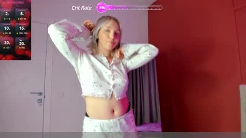Snapshot of fluffy_monica chatting on January 24, 8:55 am Monica online show from January 24, 8:55 am