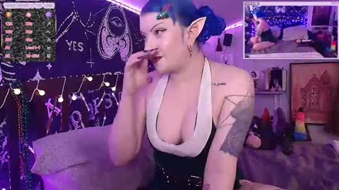 Fonda Dix online show from December 22, 7:22 am