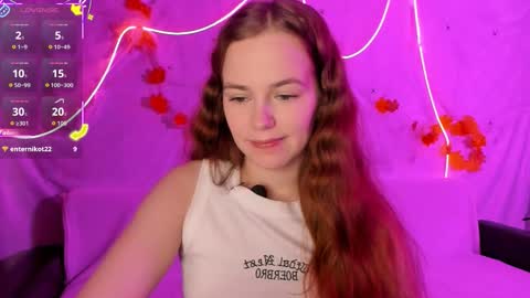 Lisa online show from November 22, 8:33 pm