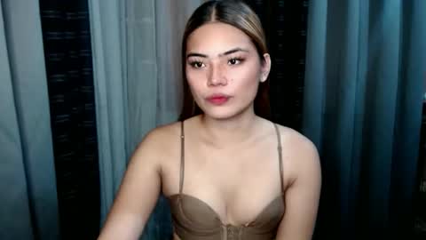 Snapshot of foxxypennyx chatting on October 5, 9:36 am Cheska online show from October 5, 9:36 am