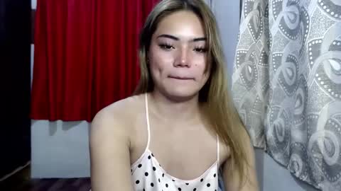 Snapshot of foxxypennyx chatting on February 8, 3:53 pm Cheska online show from February 8, 3:53 pm