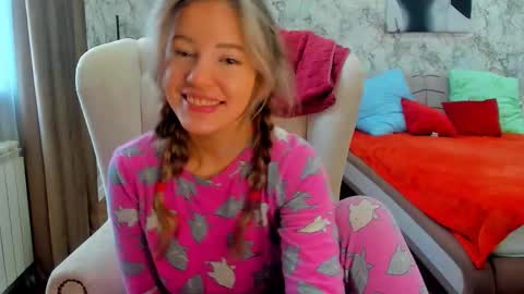 Foxy online show from March 24, 12:38 am