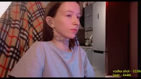 fran_bow online show from October 22, 7:30 pm