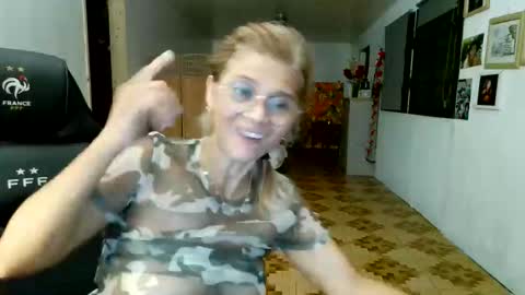 francelune online show from February 27, 3:12 pm