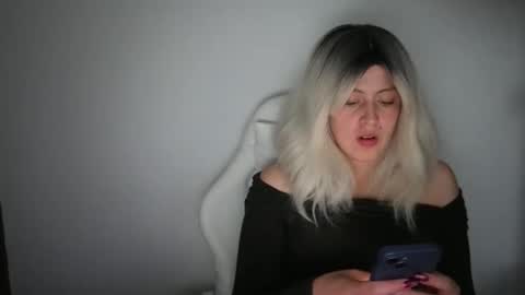 Francesca online show from February 11, 10:33 pm