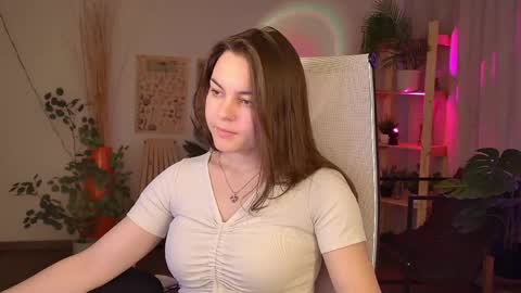 Francesca online show from June 3, 10:05 am