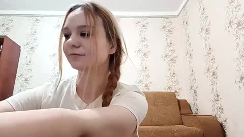 francinatharnish online show from March 22, 6:36 pm