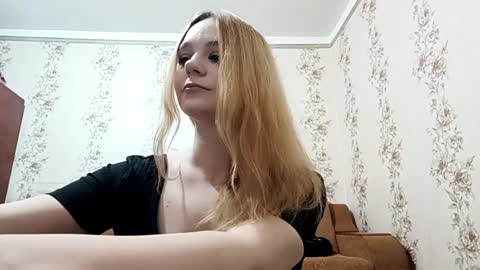 francinatharnish online show from March 28, 7:35 pm