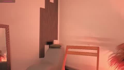 Fransheska online show from February 15, 12:04 pm