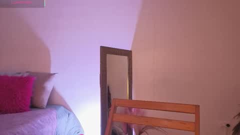 Fransheska online show from March 28, 12:04 pm