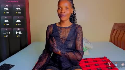 Snapshot of freakky_nessa chatting on September 21, 7:45 pm Nessa-Independent model online show from September 21, 7:45 pm