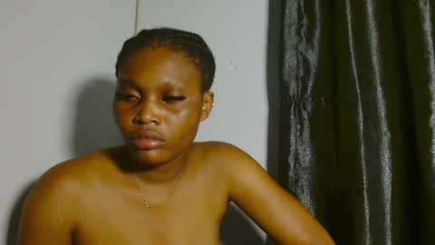 luna online show from March 31, 4:12 am