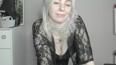 Anne online show from July 14, 10:21 am