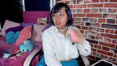 fresa_wafflera online show from April 11, 7:28 pm