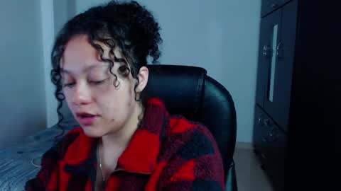 Louise  online show from December 9, 5:40 am