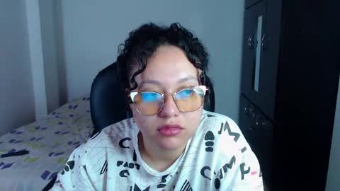 Louise  online show from January 8, 10:26 am