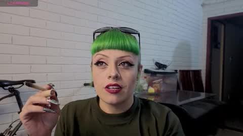 freyaa_sorceress online show from November 10, 5:35 am