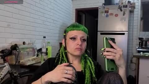 freyaa_sorceress online show from October 17, 2:26 am