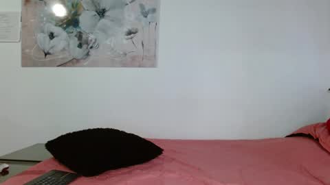 freyanatural online show from December 17, 10:22 pm