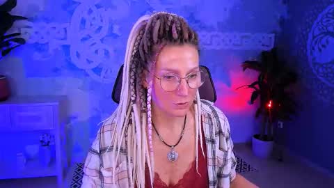 Frida Tander online show from February 15, 6:05 am