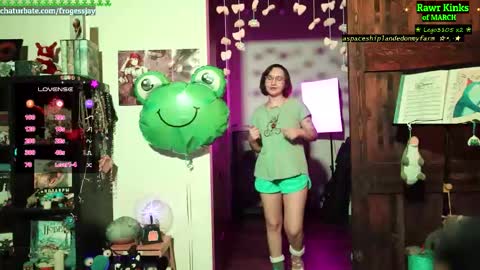   Jaywise Frogfoot  online show from March 9, 8:01 pm