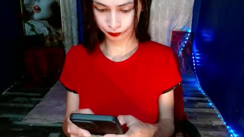 lexi online show from April 2, 2:03 pm