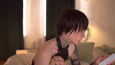 Eva         all my links   online show from September 23, 1:20 pm