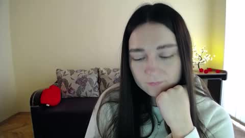 Jaklin online show from February 11, 10:17 am