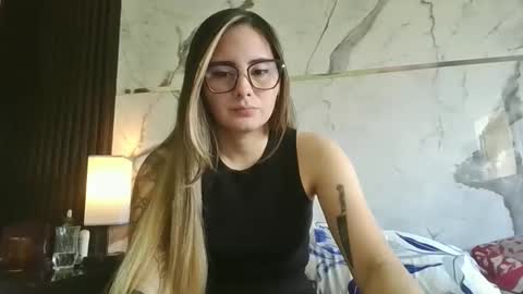 Gabriela Miller online show from December 5, 4:52 pm